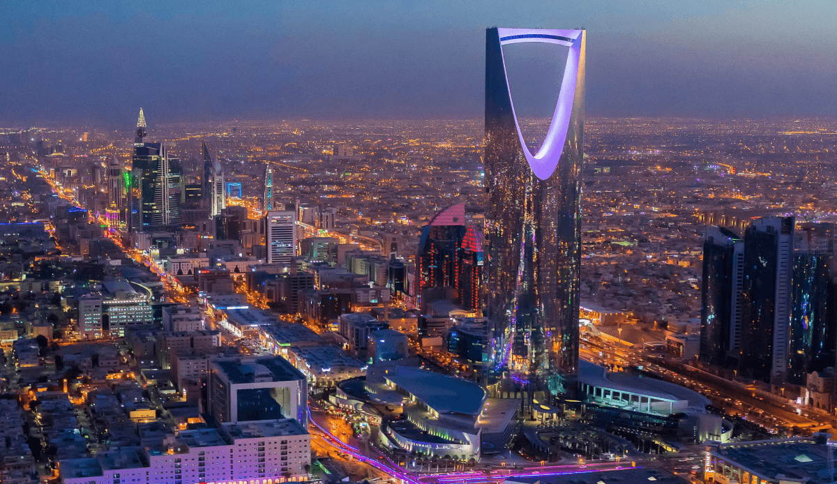 How Much Money Do Restaurant Owners Make Each Year in Riyadh