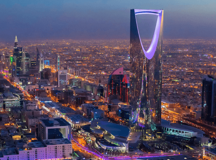 How Much Money Do Restaurant Owners Make Each Year in Riyadh