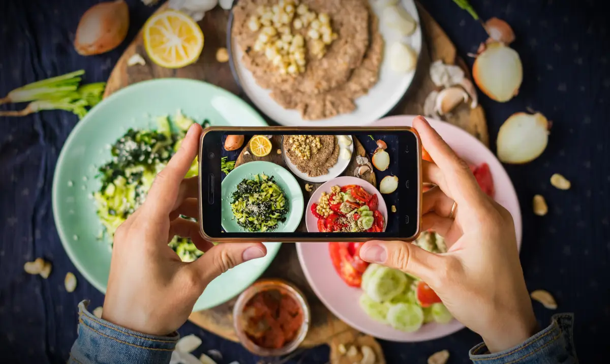 Get Food Influencers to Promote Your Restaurant
