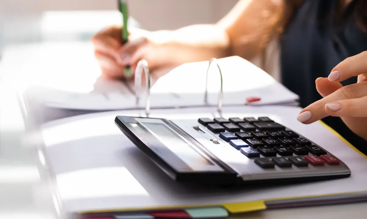 Taxes do Restaurants Pay in Netherlands