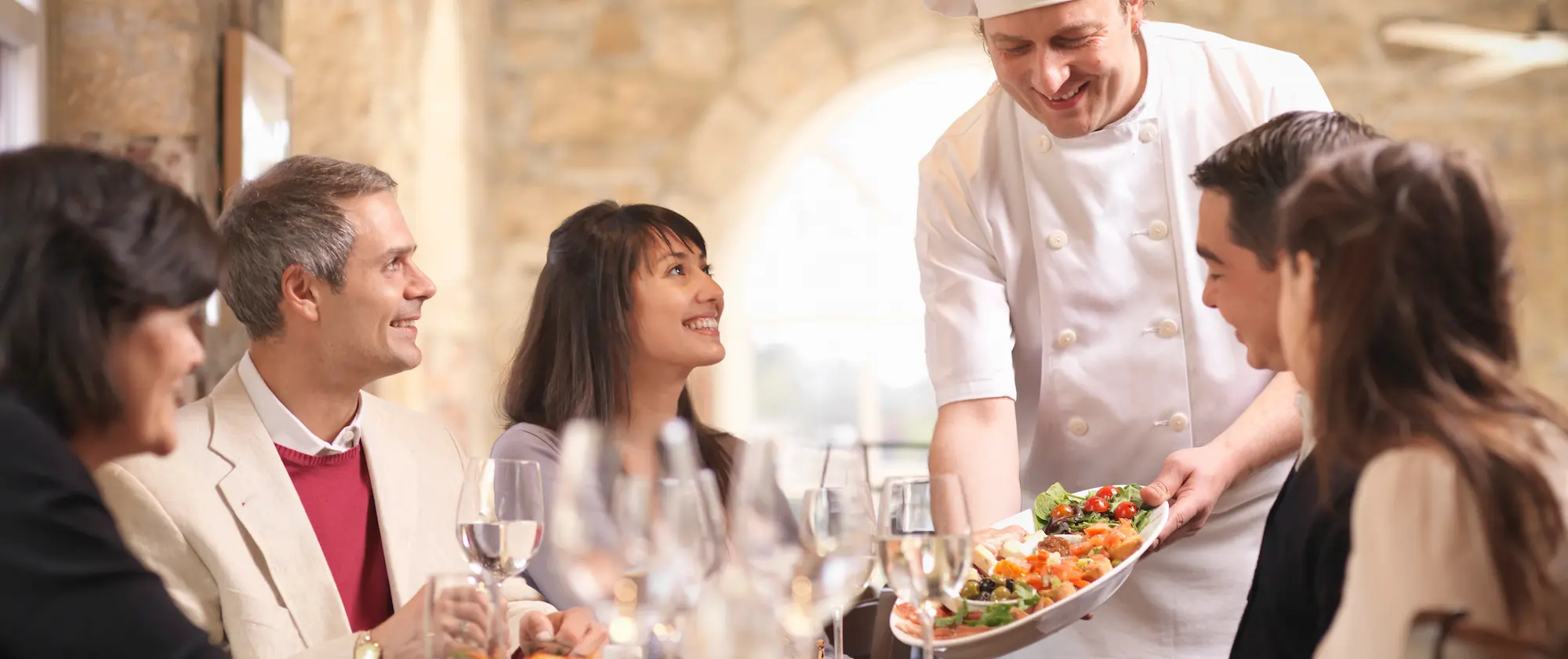 Improve The Customer Experience in Your Restaurant