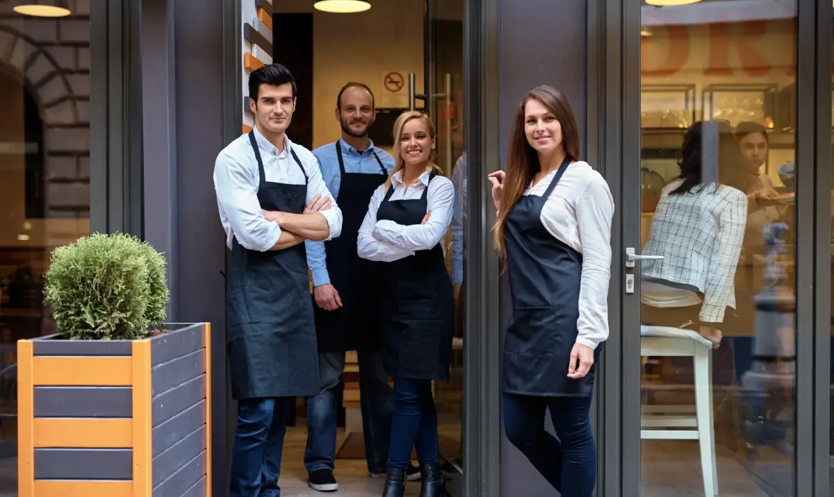 How to Train Waitstaff on Upselling in Restaurants
