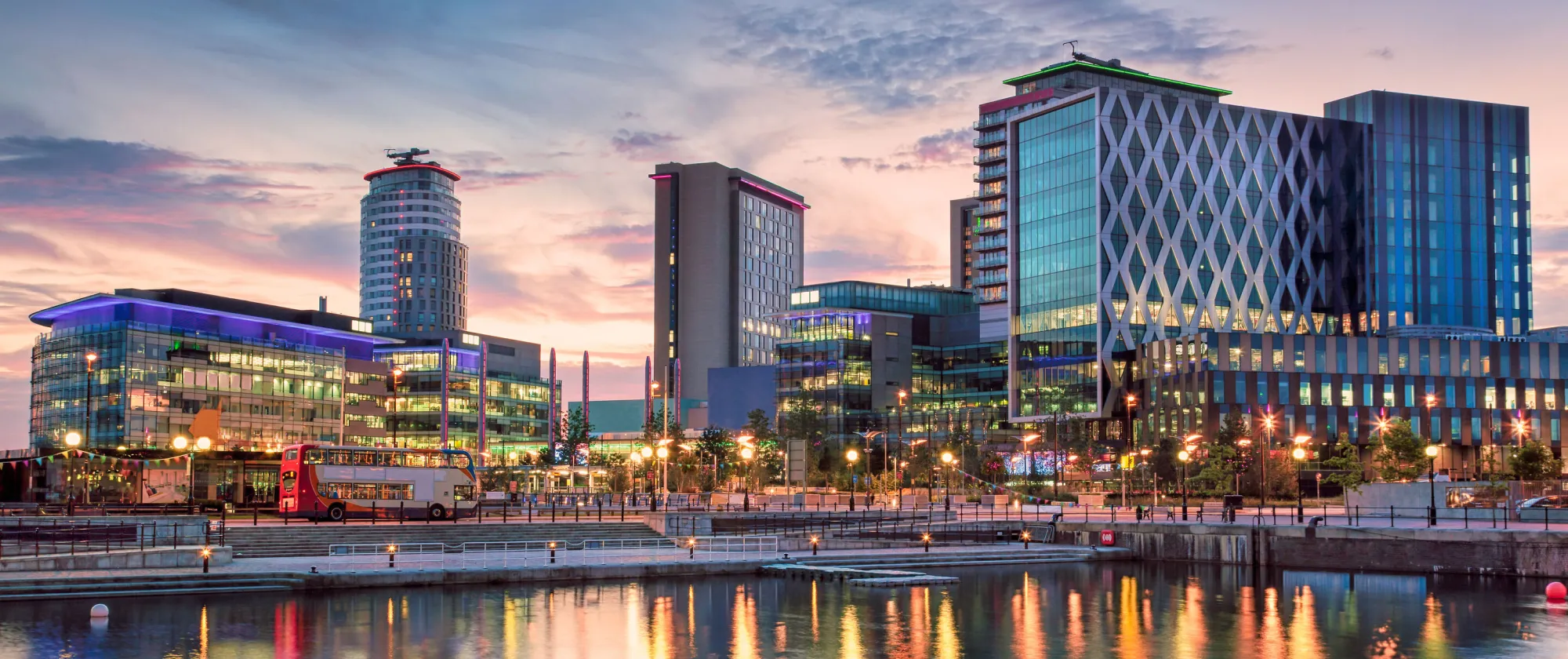 opening a restaurant in manchester